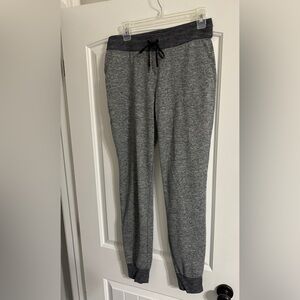 Athleta women’s Flux Jogger 2.0 Pants Heather Gray